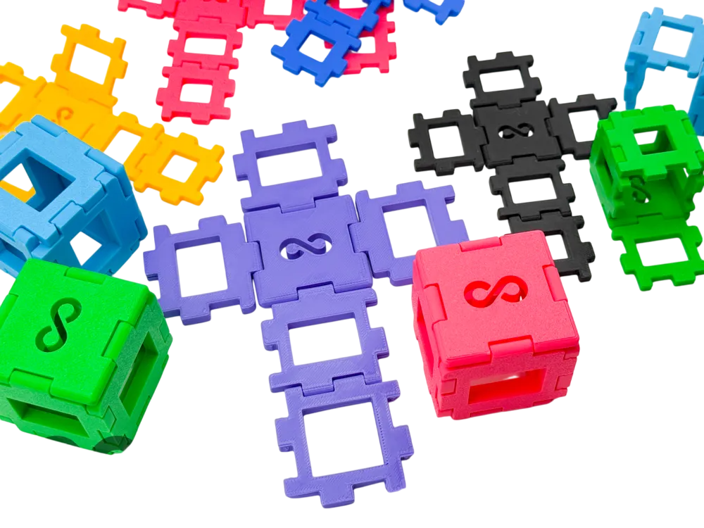 MagicFold Cube - Transforma tu Estrés en Diversión