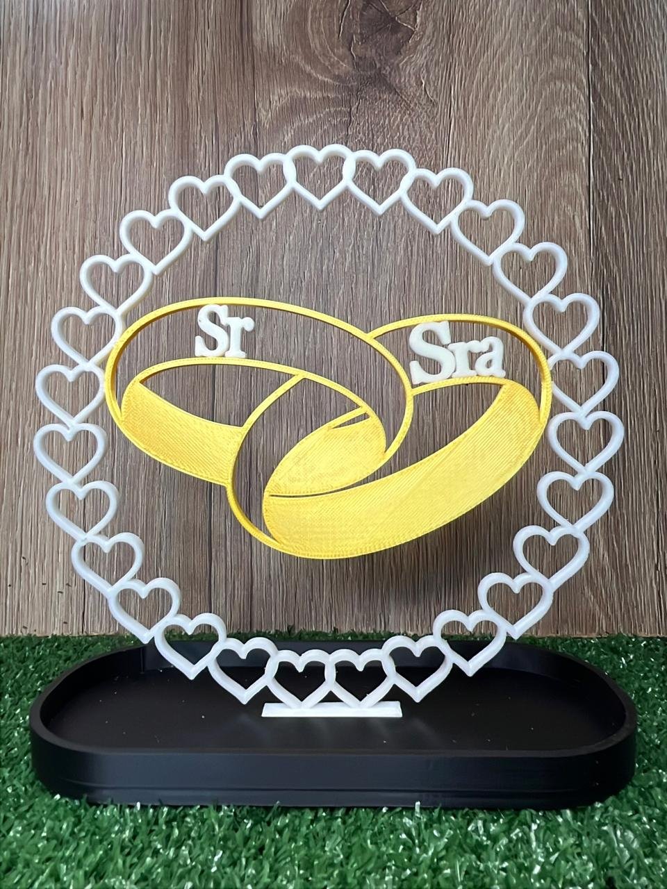 Adorno de Centro de Mesa 3D – Aros de Matrimonio Sr & Sra (Boda) - Imagen 2